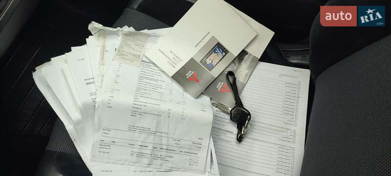 Внедорожник / Кроссовер Mitsubishi Outlander 2011 в Луцке фото 29 Внедорожник / Кроссовер Mitsubishi Outlander 2011 в Луцке