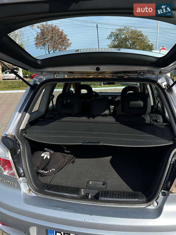 Внедорожник / Кроссовер Mitsubishi Outlander 2008 в Сумах фото 12 Внедорожник / Кроссовер Mitsubishi Outlander 2008 в Сумах