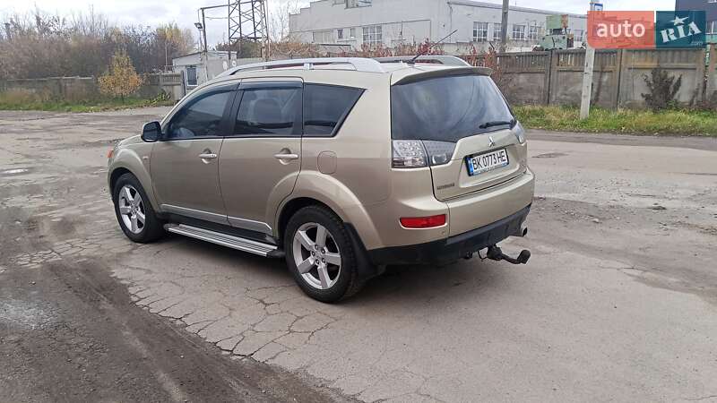 Позашляховик / Кросовер Mitsubishi Outlander 2007 в Вінниці фото 4 Позашляховик / Кросовер Mitsubishi Outlander 2007 в Вінниці