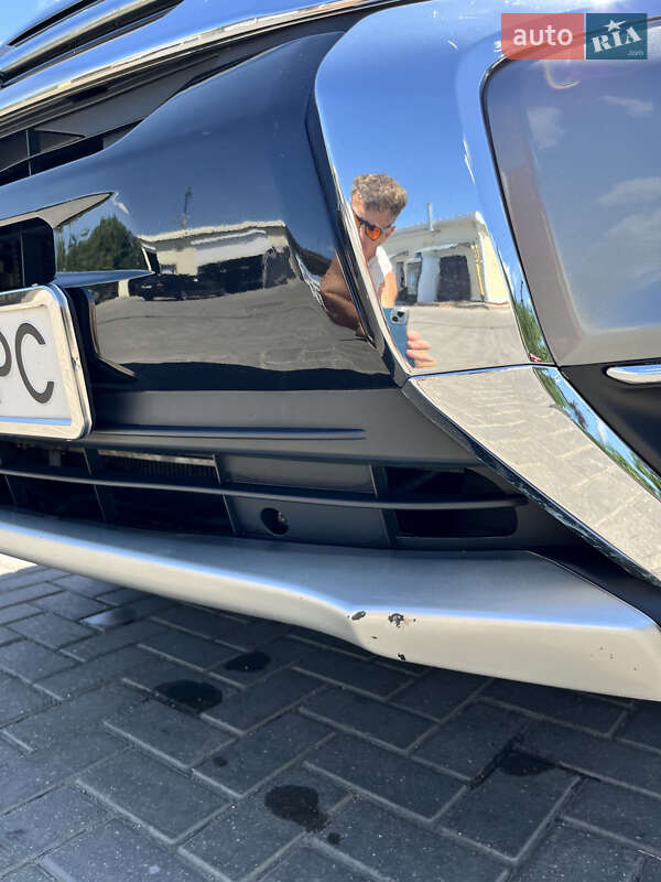 Внедорожник / Кроссовер Mitsubishi Outlander 2013 в Одессе