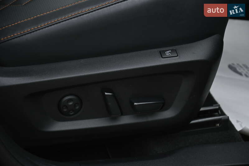 Позашляховик / Кросовер Mitsubishi Outlander 2023 в Бердичеві