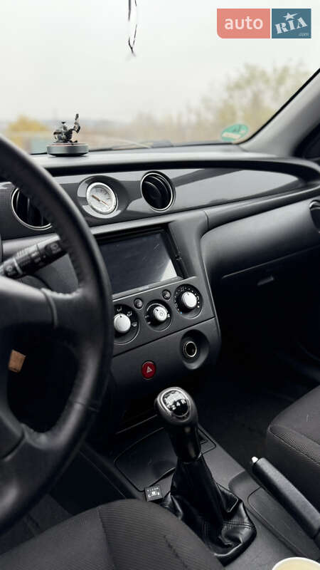 Позашляховик / Кросовер Mitsubishi Outlander 2006 в Краматорську фото 6 Позашляховик / Кросовер Mitsubishi Outlander 2006 в Краматорську