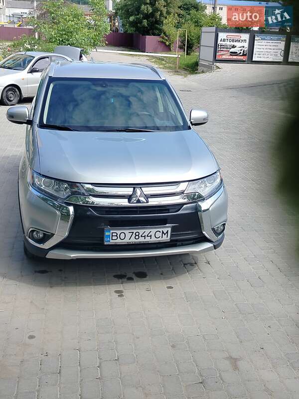 Позашляховик / Кросовер Mitsubishi Outlander 2018 в Тернополі фото 6 Позашляховик / Кросовер Mitsubishi Outlander 2018 в Тернополі