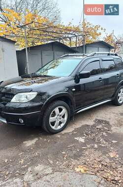 Позашляховик / Кросовер Mitsubishi Outlander 2006 в Одесі