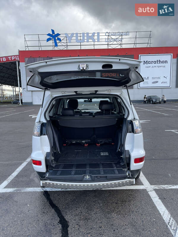 Позашляховик / Кросовер Mitsubishi Outlander 2010 в Рівному фото 19 Позашляховик / Кросовер Mitsubishi Outlander 2010 в Рівному