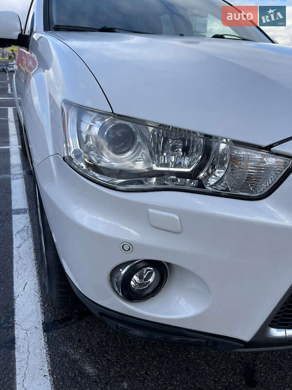 Позашляховик / Кросовер Mitsubishi Outlander 2010 в Рівному фото 21 Позашляховик / Кросовер Mitsubishi Outlander 2010 в Рівному