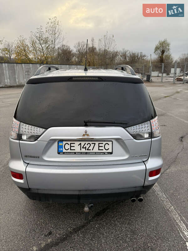 Внедорожник / Кроссовер Mitsubishi Outlander 2012 в Черновцах фото 6 Внедорожник / Кроссовер Mitsubishi Outlander 2012 в Черновцах