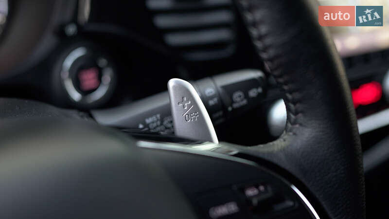 Внедорожник / Кроссовер Mitsubishi Outlander 2021 в Львове