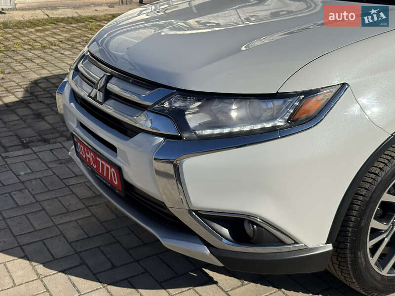 Позашляховик / Кросовер Mitsubishi Outlander 2016 в Ковелі фото 20 Позашляховик / Кросовер Mitsubishi Outlander 2016 в Ковелі