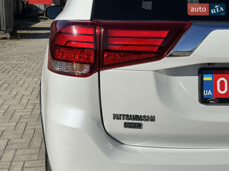 Позашляховик / Кросовер Mitsubishi Outlander 2016 в Ковелі фото 29 Позашляховик / Кросовер Mitsubishi Outlander 2016 в Ковелі