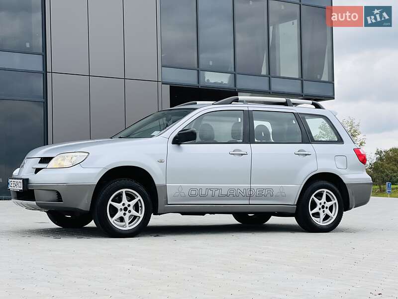 Позашляховик / Кросовер Mitsubishi Outlander 2006 в Чернівцях фото 2 Позашляховик / Кросовер Mitsubishi Outlander 2006 в Чернівцях