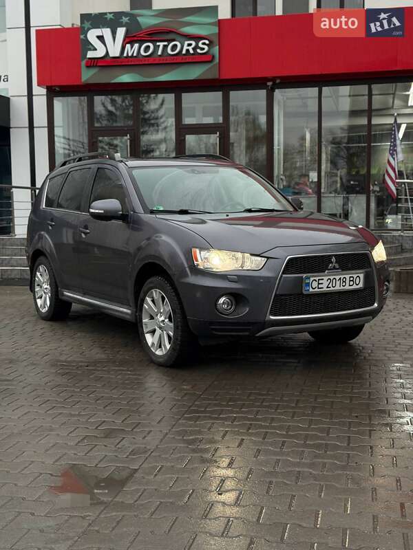 Mitsubishi Outlander 2012