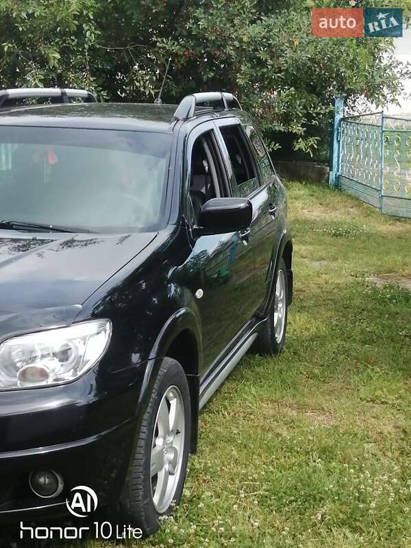 Позашляховик / Кросовер Mitsubishi Outlander 2008 в Тернополі