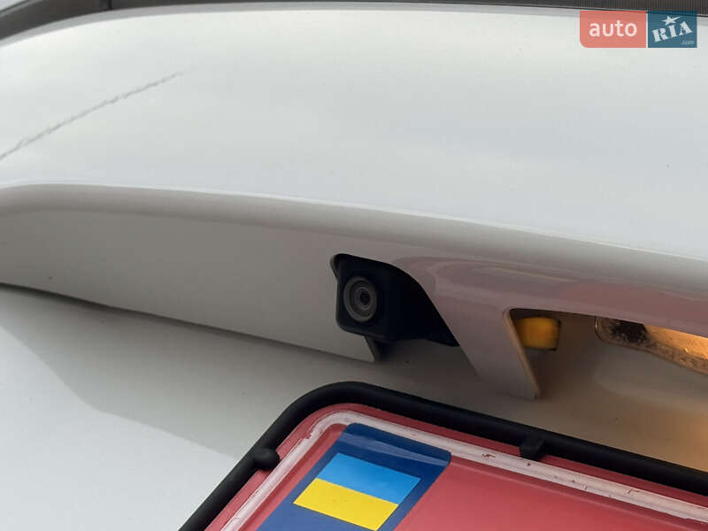 Внедорожник / Кроссовер Mitsubishi Outlander 2014 в Трускавце