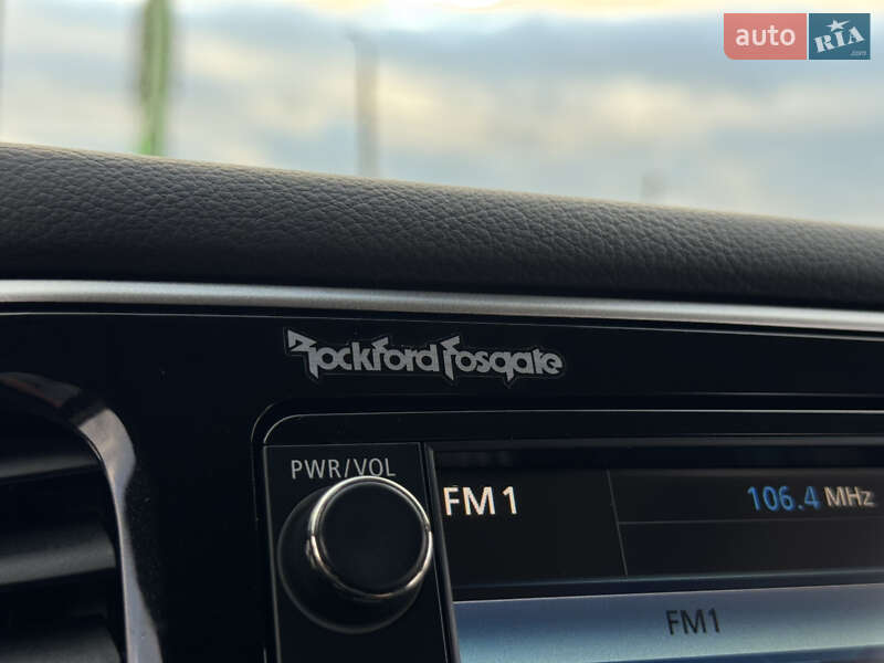 Внедорожник / Кроссовер Mitsubishi Outlander 2014 в Трускавце