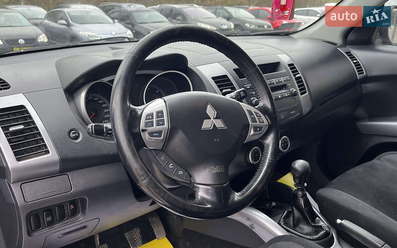 Позашляховик / Кросовер Mitsubishi Outlander 2007 в Стрию