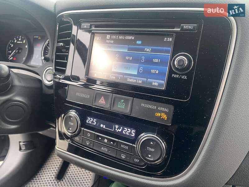 Позашляховик / Кросовер Mitsubishi Outlander 2013 в Полтаві