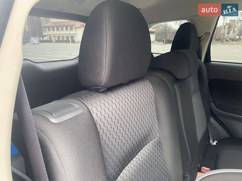 Позашляховик / Кросовер Mitsubishi Outlander 2013 в Полтаві