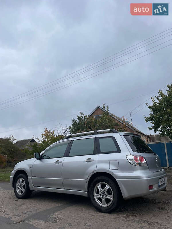 Внедорожник / Кроссовер Mitsubishi Outlander 2003 в Киеве фото 8 Внедорожник / Кроссовер Mitsubishi Outlander 2003 в Киеве