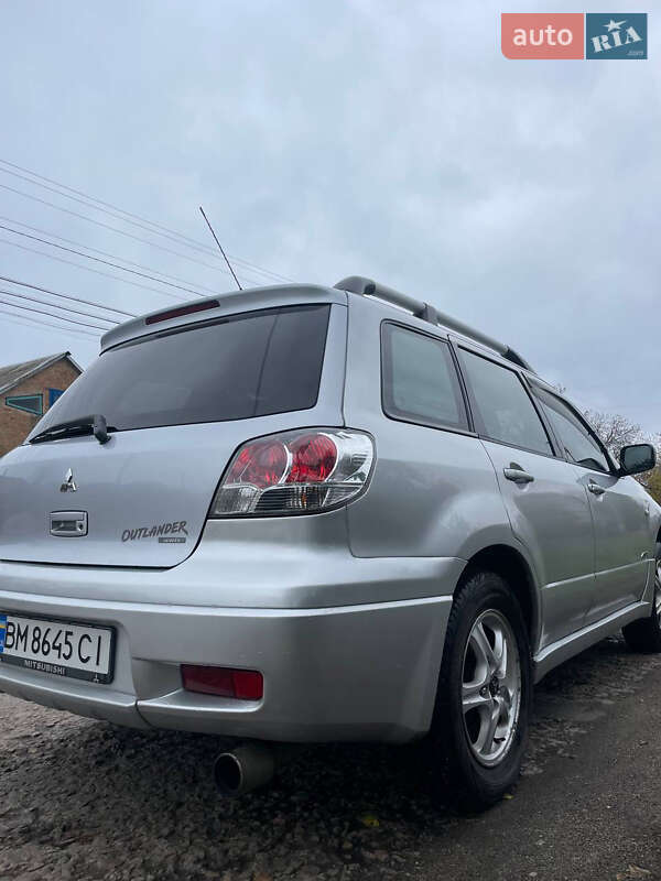 Внедорожник / Кроссовер Mitsubishi Outlander 2003 в Киеве фото 13 Внедорожник / Кроссовер Mitsubishi Outlander 2003 в Киеве
