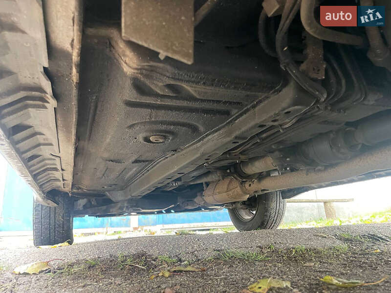 Внедорожник / Кроссовер Mitsubishi Outlander 2003 в Киеве фото 33 Внедорожник / Кроссовер Mitsubishi Outlander 2003 в Киеве