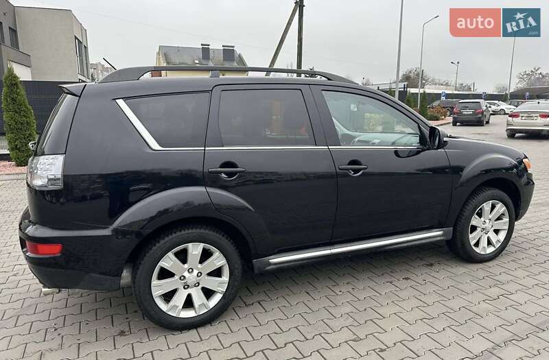 Позашляховик / Кросовер Mitsubishi Outlander 2011 в Луцьку фото 26 Позашляховик / Кросовер Mitsubishi Outlander 2011 в Луцьку