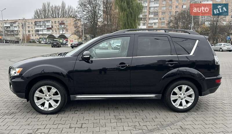 Позашляховик / Кросовер Mitsubishi Outlander 2011 в Луцьку фото 8 Позашляховик / Кросовер Mitsubishi Outlander 2011 в Луцьку