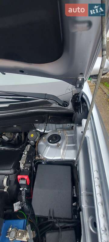 Внедорожник / Кроссовер Mitsubishi Outlander 2012 в Белгороде-Днестровском