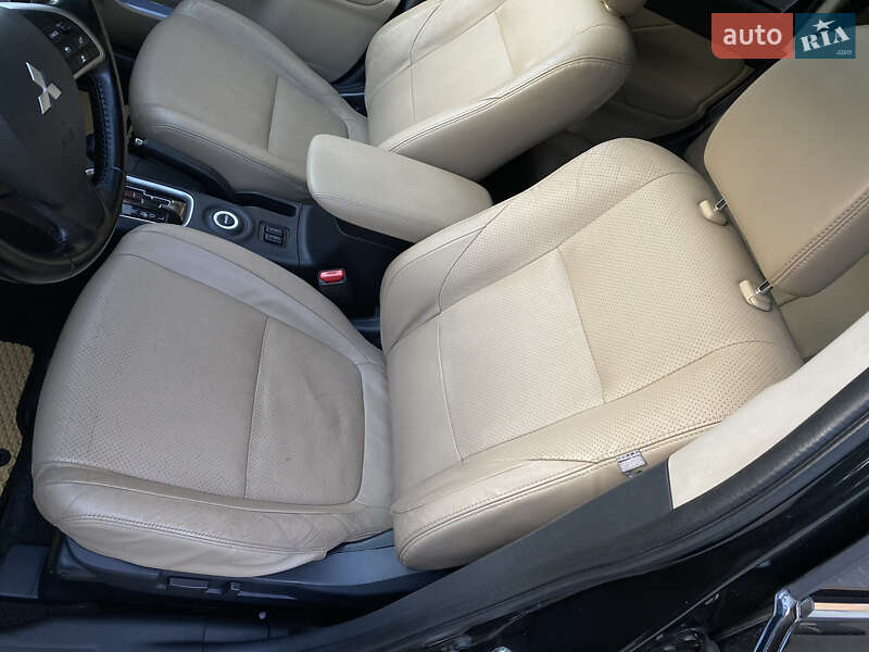 Внедорожник / Кроссовер Mitsubishi Outlander 2013 в Ивано-Франковске фото 56 Внедорожник / Кроссовер Mitsubishi Outlander 2013 в Ивано-Франковске