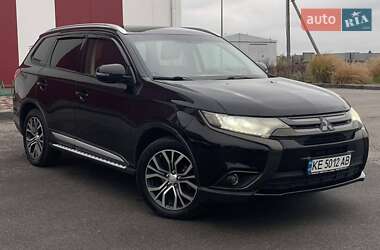 Внедорожник / Кроссовер Mitsubishi Outlander 2015 в Днепре