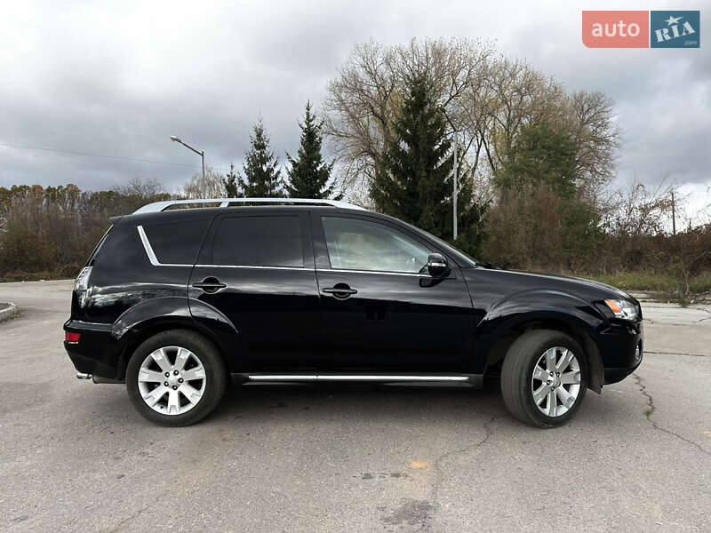 Позашляховик / Кросовер Mitsubishi Outlander 2011 в Бердичеві