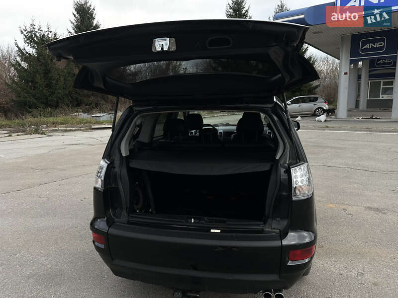 Позашляховик / Кросовер Mitsubishi Outlander 2011 в Бердичеві