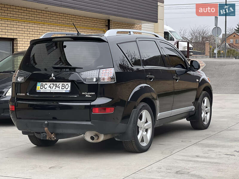 Внедорожник / Кроссовер Mitsubishi Outlander 2008 в Бердичеве фото 4 Внедорожник / Кроссовер Mitsubishi Outlander 2008 в Бердичеве