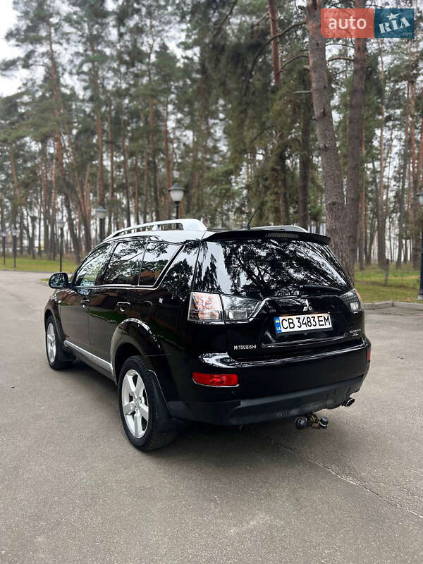 Внедорожник / Кроссовер Mitsubishi Outlander 2008 в Чернигове