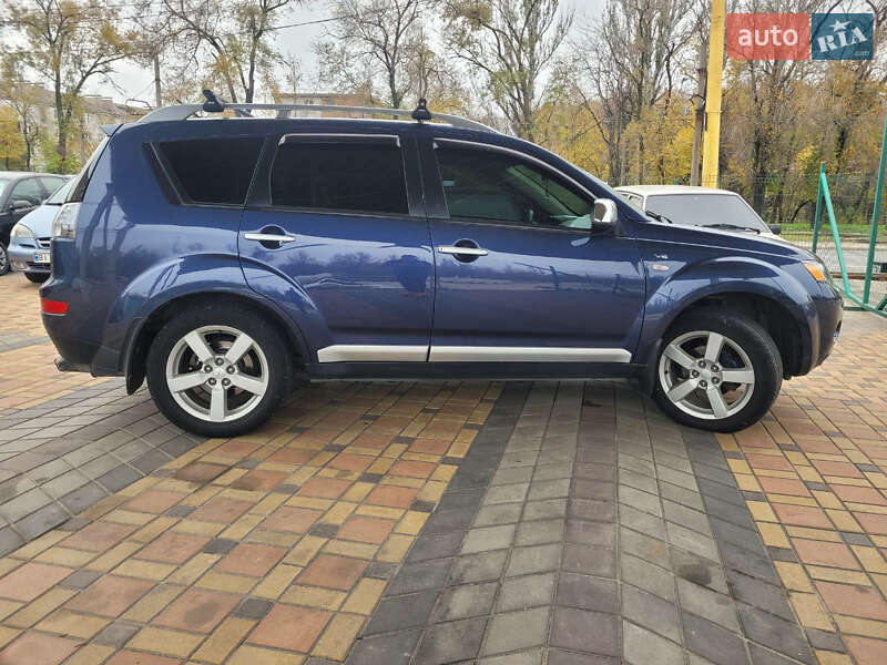 Внедорожник / Кроссовер Mitsubishi Outlander 2008 в Запорожье фото 10 Внедорожник / Кроссовер Mitsubishi Outlander 2008 в Запорожье
