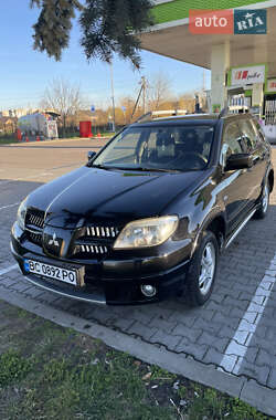 Внедорожник / Кроссовер Mitsubishi Outlander 2008 в Буске