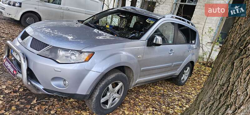 Позашляховик / Кросовер Mitsubishi Outlander 2008 в Дніпрі фото Позашляховик / Кросовер Mitsubishi Outlander 2008 в Дніпрі