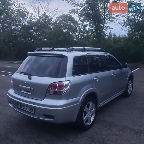 Позашляховик / Кросовер Mitsubishi Outlander 2006 в Одесі