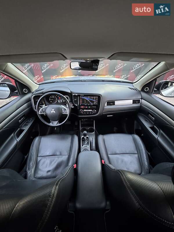 Позашляховик / Кросовер Mitsubishi Outlander 2012 в Сумах фото 27 Позашляховик / Кросовер Mitsubishi Outlander 2012 в Сумах
