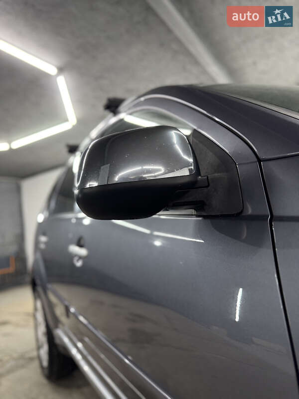 Позашляховик / Кросовер Mitsubishi Outlander 2008 в Кременці