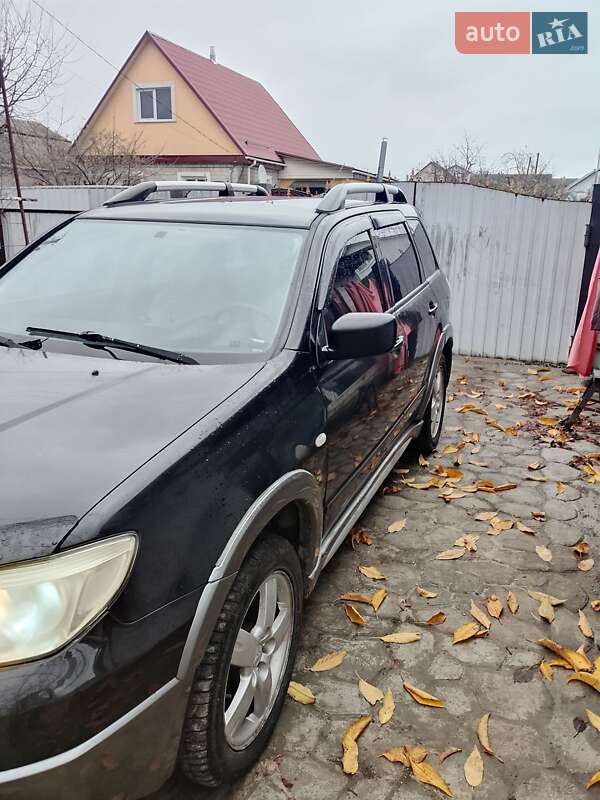 Позашляховик / Кросовер Mitsubishi Outlander 2006 в Черкасах