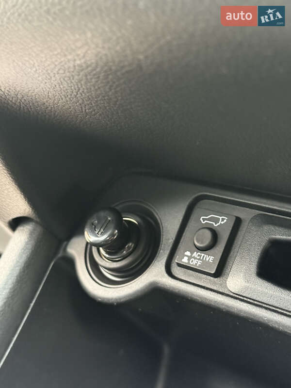 Внедорожник / Кроссовер Mitsubishi Outlander 2016 в Самборе фото 47 Внедорожник / Кроссовер Mitsubishi Outlander 2016 в Самборе