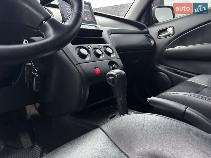 Внедорожник / Кроссовер Mitsubishi Outlander 2006 в Дрогобыче