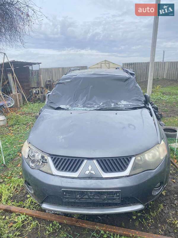 Внедорожник / Кроссовер Mitsubishi Outlander 2007 в Полтаве фото 3 Внедорожник / Кроссовер Mitsubishi Outlander 2007 в Полтаве