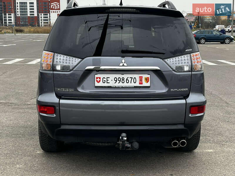Внедорожник / Кроссовер Mitsubishi Outlander 2012 в Луцке фото 6 Внедорожник / Кроссовер Mitsubishi Outlander 2012 в Луцке