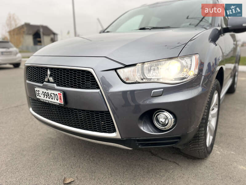 Внедорожник / Кроссовер Mitsubishi Outlander 2012 в Луцке фото 15 Внедорожник / Кроссовер Mitsubishi Outlander 2012 в Луцке