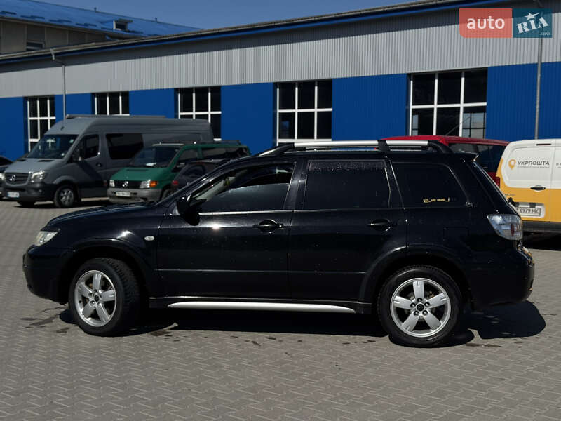 Позашляховик / Кросовер Mitsubishi Outlander 2007 в Івано-Франківську