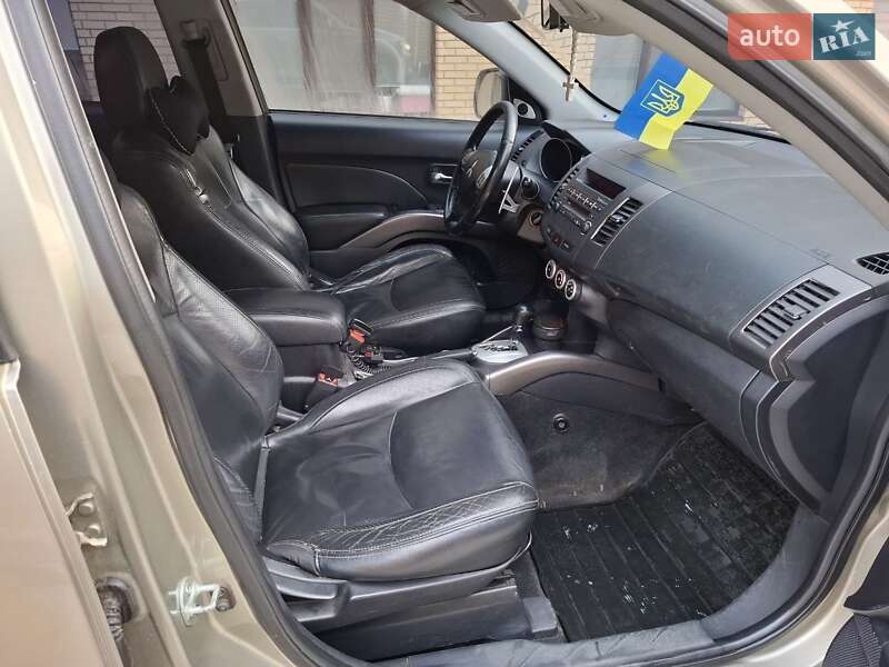 Внедорожник / Кроссовер Mitsubishi Outlander 2008 в Бердичеве