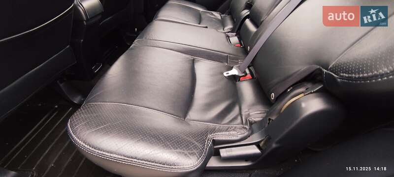 Внедорожник / Кроссовер Mitsubishi Outlander 2009 в Киеве