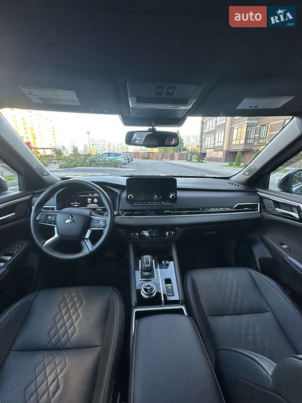 Внедорожник / Кроссовер Mitsubishi Outlander 2024 в Чернигове фото 12 Внедорожник / Кроссовер Mitsubishi Outlander 2024 в Чернигове